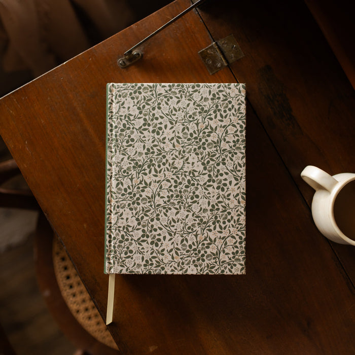 ESV Single Column Journaling Bible | Clover