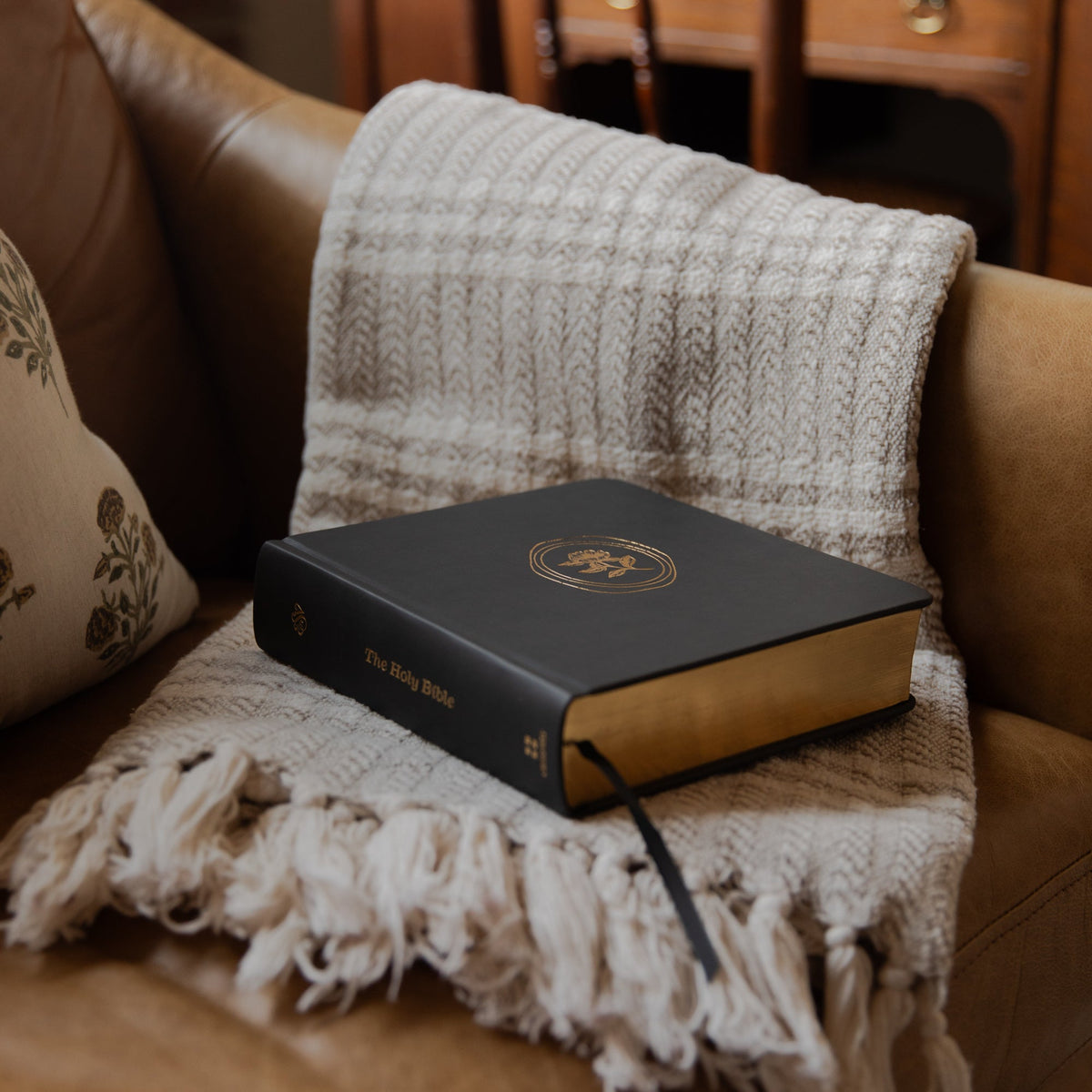 ESV Single-Column Journaling Study Bible | Equipped
